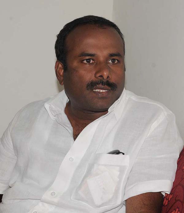 ನಾಗರಿಕರು ಪಟಾಕಿ ಸಿಡಿಸದೆ, ಪರಿಸರ ರಕ್ಷಣೆಗೆ ಮುಂದಾಗಿ: ಮೇಯರ್ ಸಂಪತ್‌ ರಾಜ್